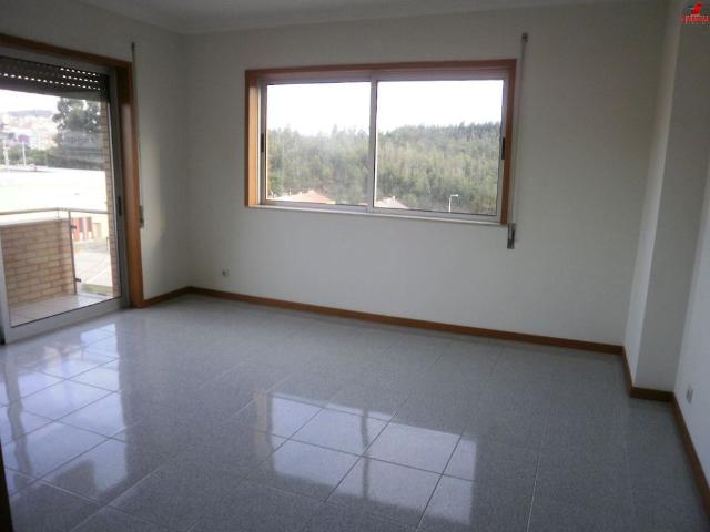 Apartamento alugar em Alto das Torres, Vila Nova De Gaia