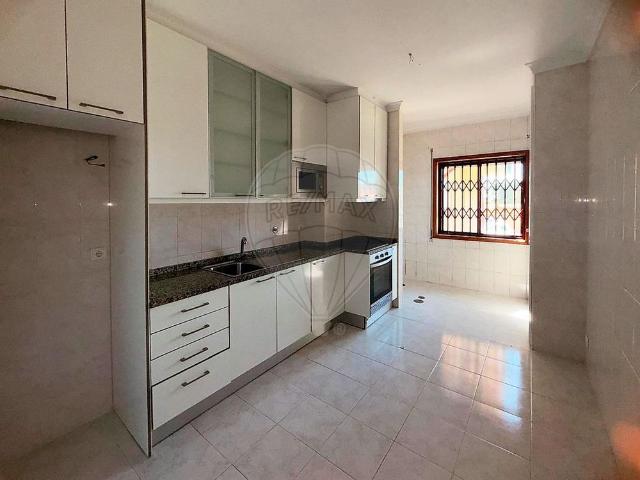 Apartamento alugar em Vila Nova De Gaia, Porto