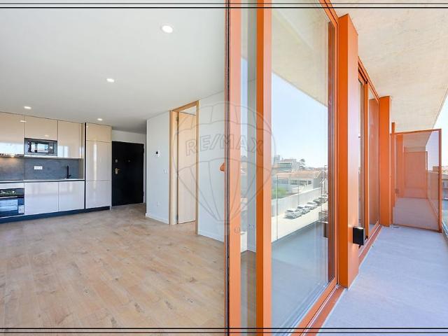 Apartamento alugar em A Ver-o-mar, Porto