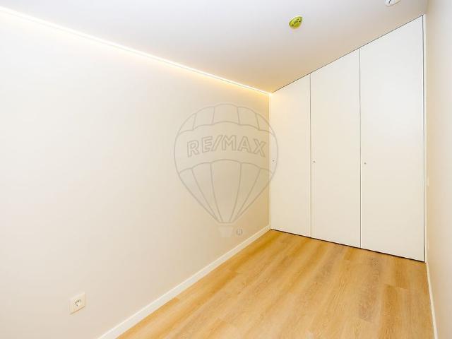 Apartamento alugar em Porto, Lordelo Do Ouro