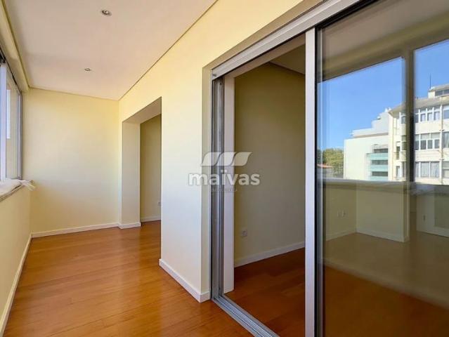 Apartamento alugar em Porto