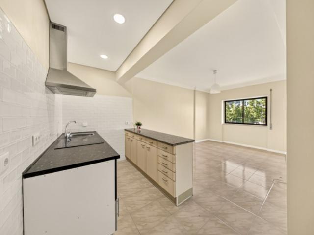 Apartamento venda em Rio de Mouro Velho, Sintra