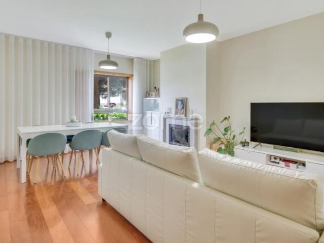 Apartamento alugar em Vila Nova De Gaia, Porto