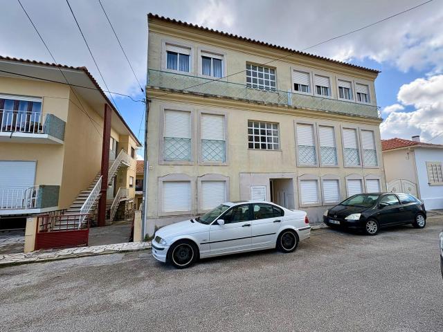 Apartamento alugar em Casal das Hortas, Alcobaça