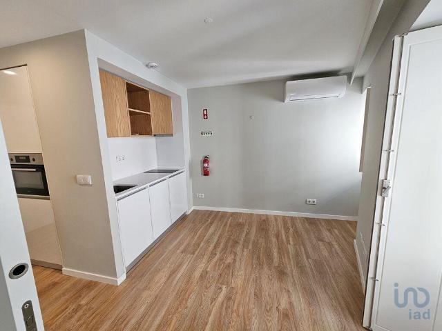 Apartamento venda em Santo António, Lisboa