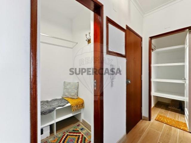 Casa venda em Cavadas, Seixal