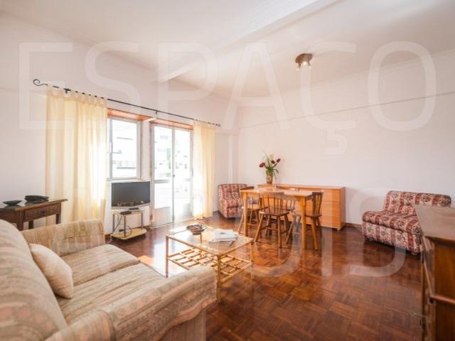 Apartamento alugar em Bairro do Campo da Bola, Almada