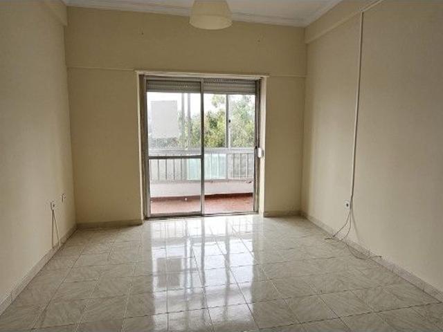 Apartamento alugar em Cova da Piedade, Almada