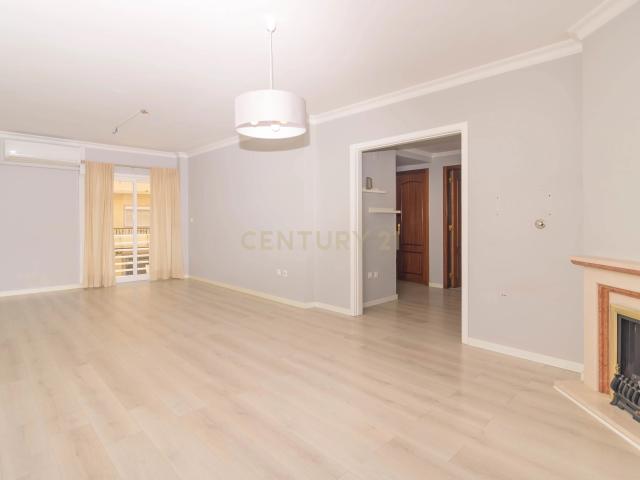 Apartamento venda em Vialonga, Lisboa