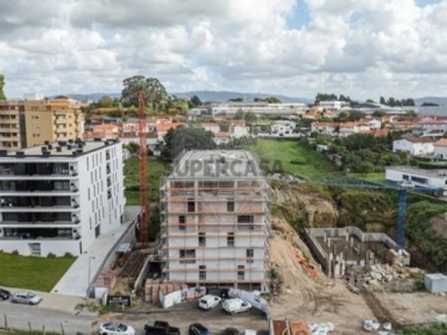 Casa venda em Portela, Vila Nova de Famalicão