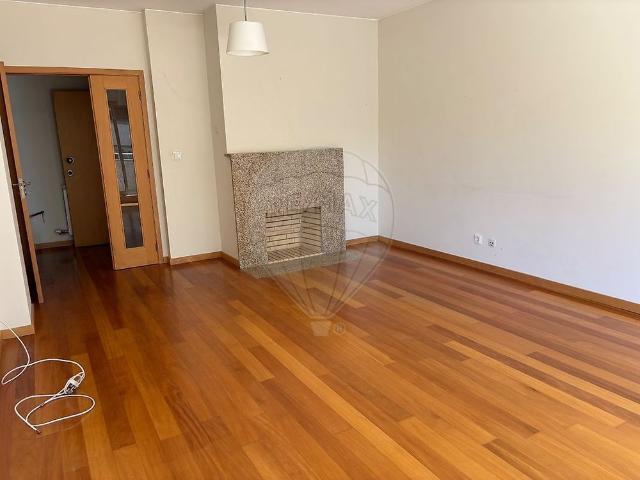 Apartamento alugar em Bairro da Quinta de São José, Viseu