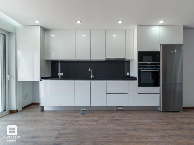 Apartamento alugar em Espinho
