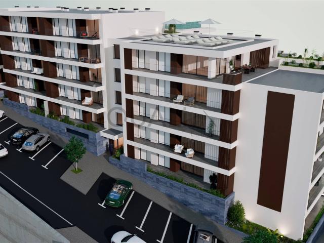 Apartamento venda em Estreito de Câmara de Lobos, Câmara De Lobos