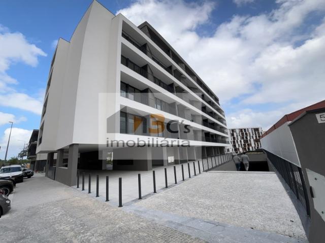 Apartamento alugar em Paranhos, Lamas