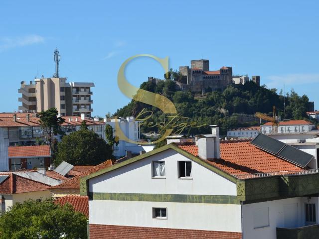Apartamento alugar em Cova do Picanço, Leiria
