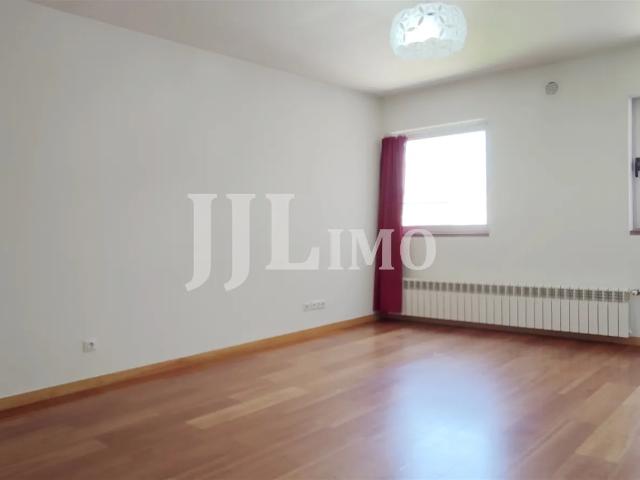 Apartamento alugar em Santa Maria Maior, Lisboa
