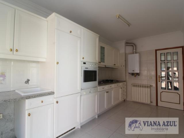 Apartamento alugar em Viana Do Castelo