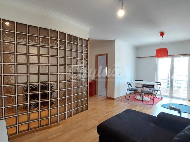 Apartamento alugar em Bairro de Campolide, Lisboa