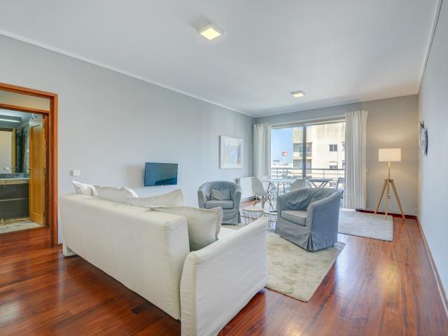Apartamento alugar em Porto, Aldoar
