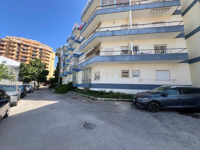 Apartamento alugar em Almada, Setúbal
