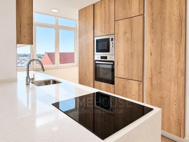 Apartamento venda em Cruz de Pau, Seixal