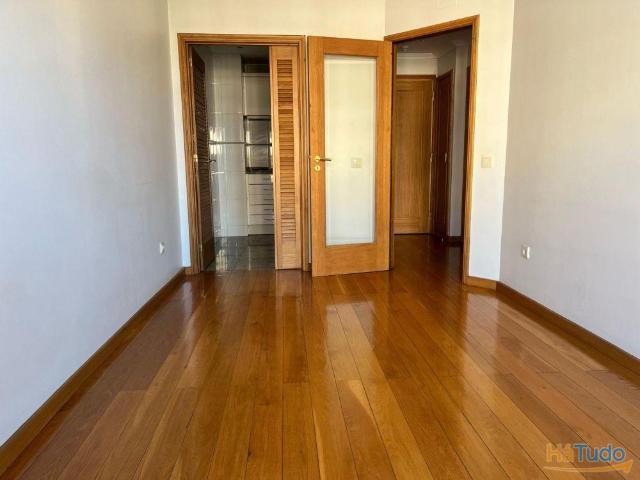 Apartamento alugar em Vila Nova De Gaia, Porto