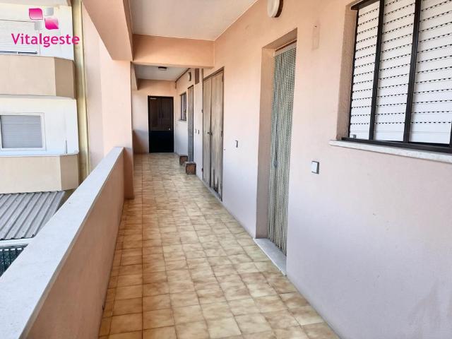 Apartamento venda em Almada, Setúbal
