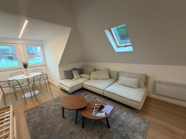 Apartamento alugar em Almada, Setúbal