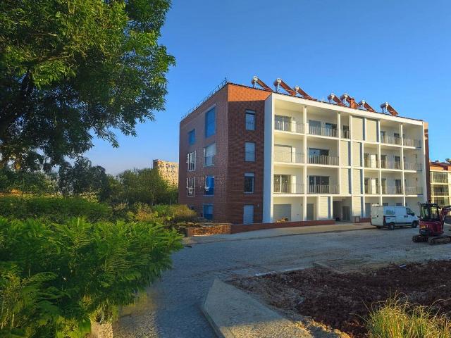 Apartamento venda em Bom Sucesso, Lomba do Poço Frio