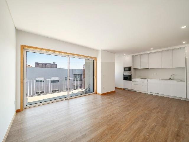 Apartamento venda em Oliveira do Douro, Vila Nova de Gaia