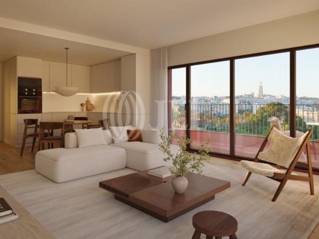 Apartamento venda em Chegadinho, Almada