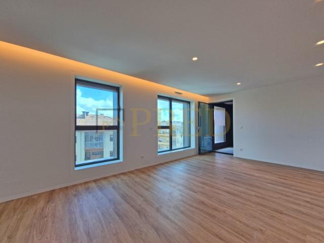Apartamento alugar em Laborim, Vila Nova De Gaia