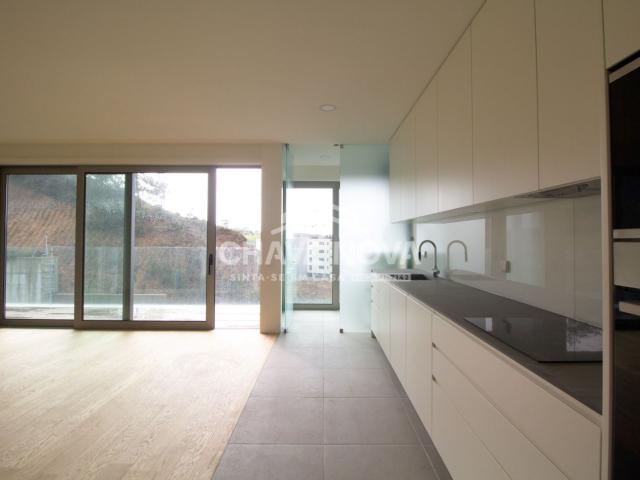 Apartamento alugar em Vila Nova De Gaia, Lugar do Castelo
