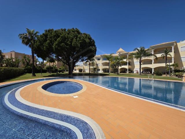 Apartamento venda em Quarteira, Loulé