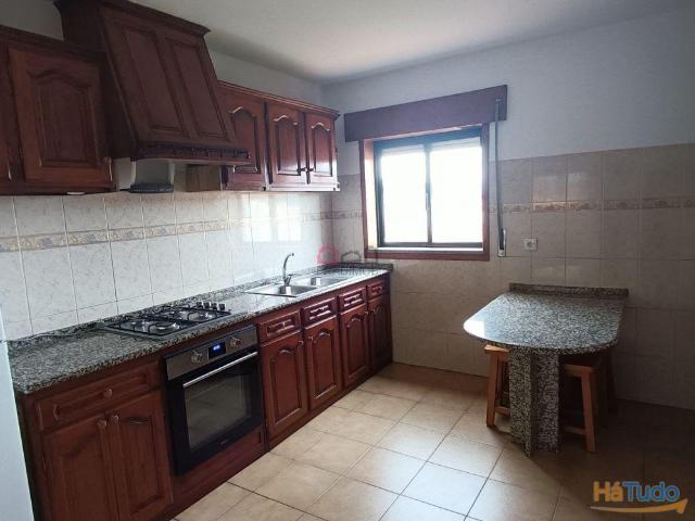 Apartamento alugar em Oliveira De Frades, Viseu