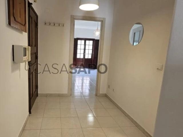 Apartamento alugar em Cova da Piedade, Almada