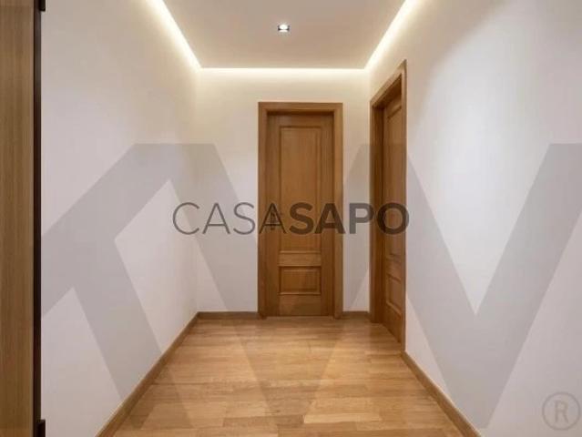 Apartamento alugar em Almada, Setúbal