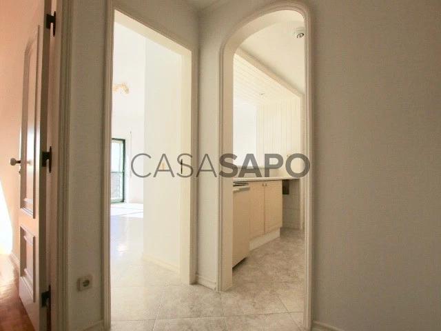 Apartamento alugar em Santo António da Caparica, Almada