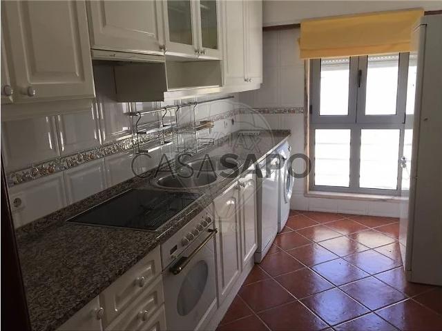 Apartamento alugar em Quinta de Santa Ana, Almada