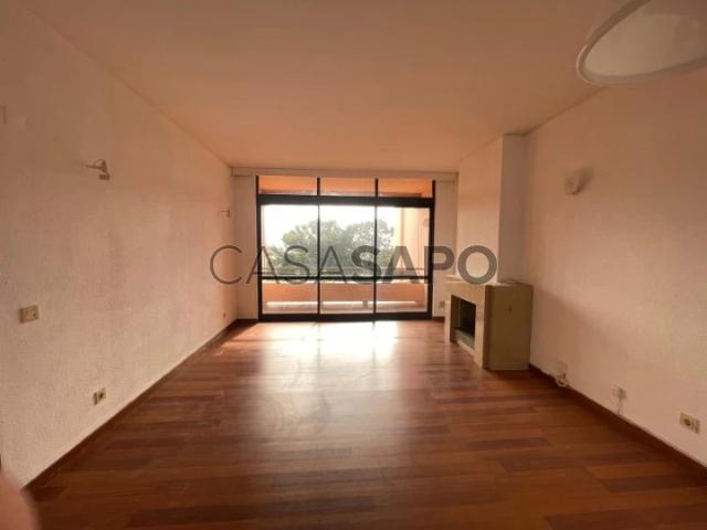Apartamento alugar em Bairro do Rosário, Cascais