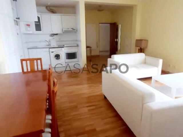 Apartamento alugar em Bairro do Rosário, Cascais