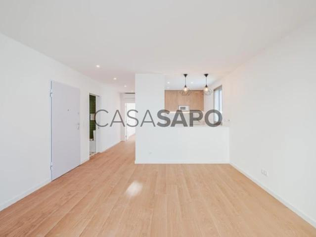 Apartamento alugar em Bairro J. Pimenta, Cascais