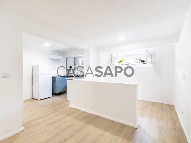 Apartamento alugar em São Miguel das Encostas, Cascais