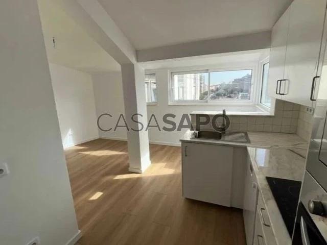 Apartamento alugar em Atrozela, Cascais