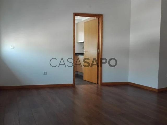 Apartamento alugar em Solum, Coimbra
