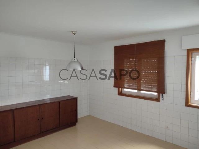 Apartamento alugar em Bairro Ferroviario, Évora