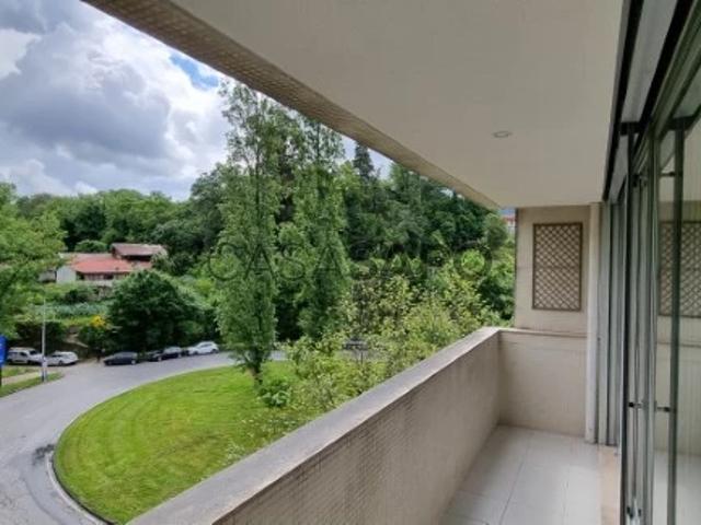 Apartamento alugar em Guimarães, Azurém