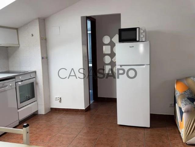 Apartamento alugar em Marinheiros, Leiria