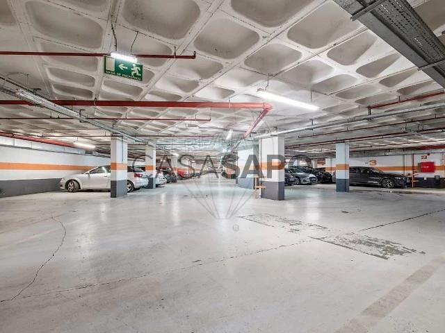 Apartamento alugar em Avenidas Novas, Lisboa