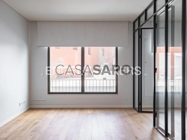 Apartamento alugar em Santo António, Lisboa